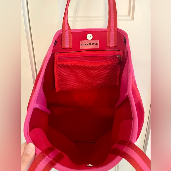 SummerSalt-The Perfect Beach Tote - Picture 5 of 8